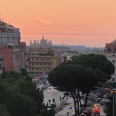 דירות רומא Sunny Sunset מראה חיצוני תמונה